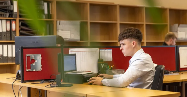 découvrez les meilleures offres d'emploi et trouvez un job qui correspond à vos compétences et aspirations. postulez facilement et lancez votre carrière dès aujourd'hui !
