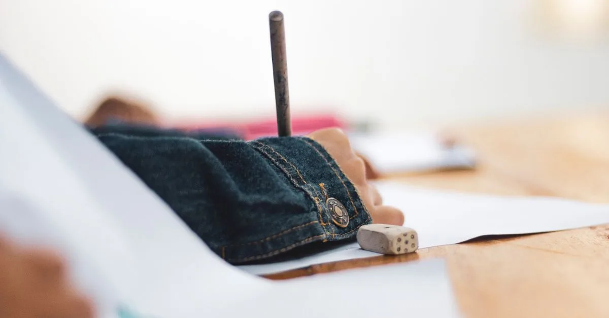 préparez-vous efficacement à votre test d'admission avec nos conseils, ressources et exercices adaptés pour réussir et intégrer la formation de votre choix.