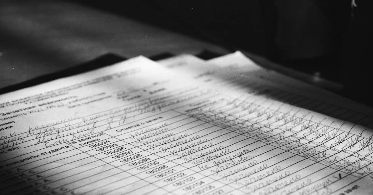 découvrez tout ce qu'il faut savoir sur la classe 'record' en programmation, une fonctionnalité moderne pour gérer facilement des données immuables avec simplicité et efficacité.