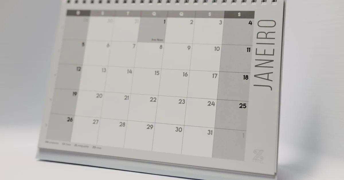 découvrez l'aperçu du planning des cours pour organiser efficacement votre emploi du temps et ne manquer aucune séance.