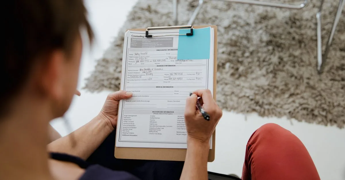 l'évaluation continue est une méthode d'appréciation régulière des acquis des étudiants tout au long du parcours scolaire pour un suivi personnalisé et efficace.