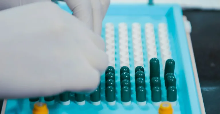 découvrez notre entreprise pharmaceutique innovante dédiée à la recherche, au développement et à la fabrication de médicaments de haute qualité pour améliorer la santé et le bien-être.