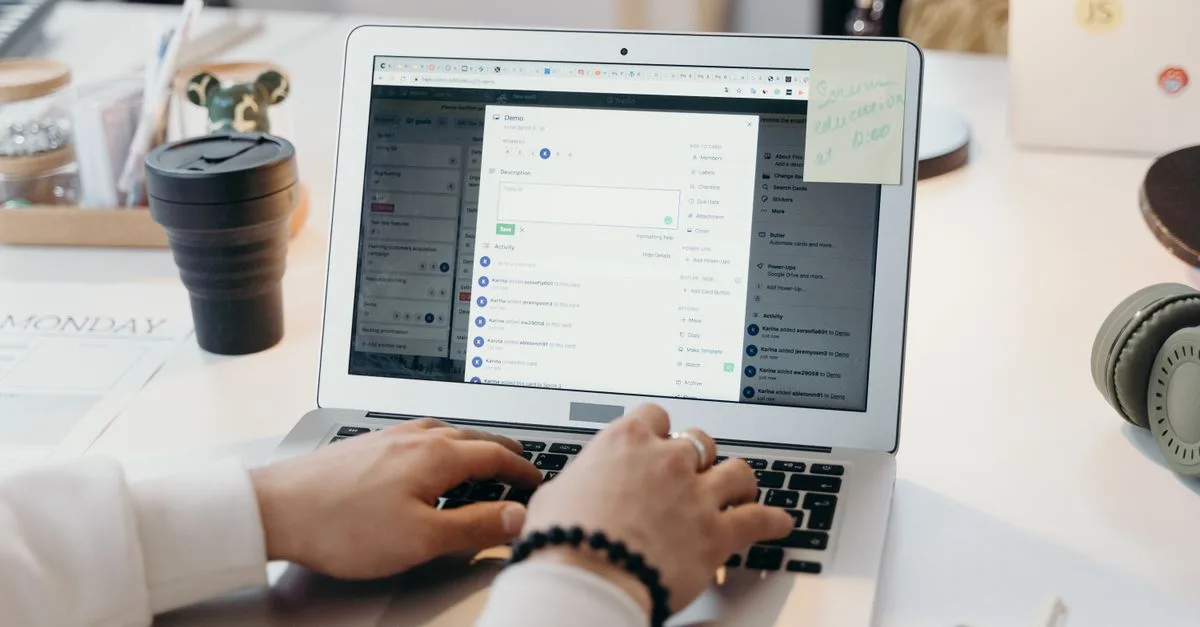 accédez facilement à votre messagerie en ligne sécurisée avec notre service webmail rapide et fiable.