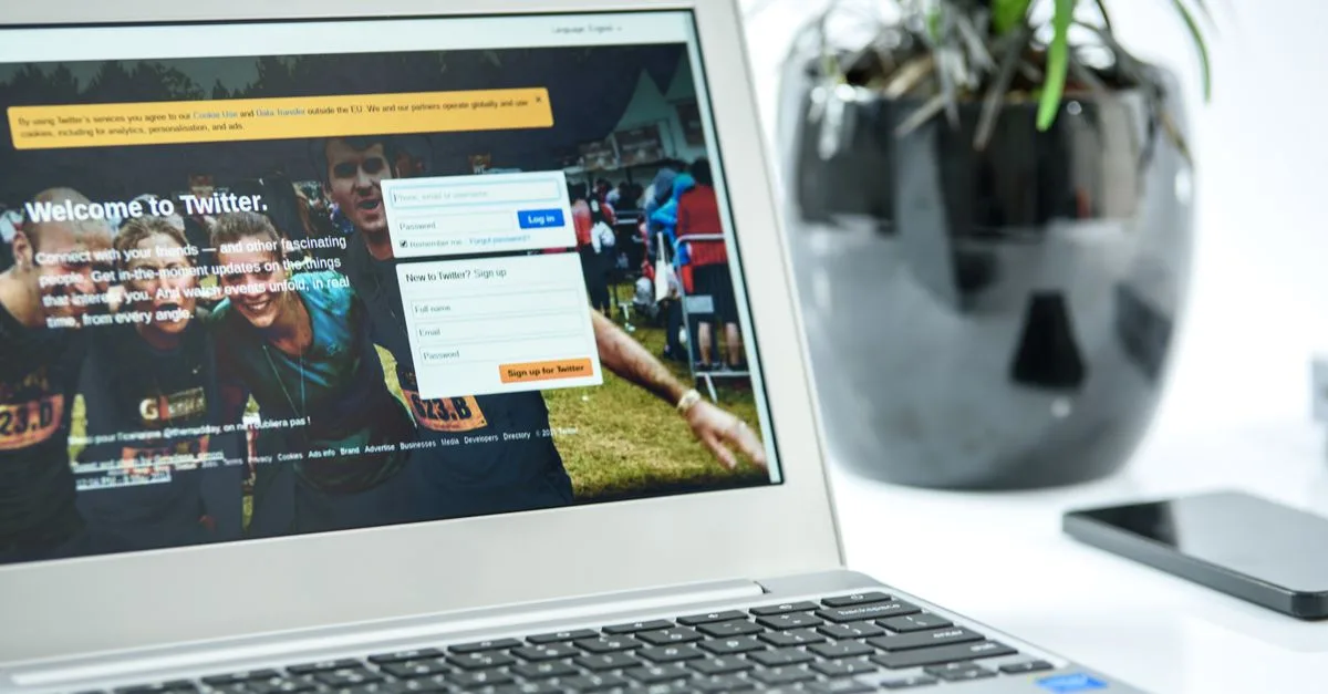 accédez facilement à votre espace de travail sécurisé avec notre page de connexion dédiée. connectez-vous pour gérer vos projets, collaborer avec votre équipe et rester productif.