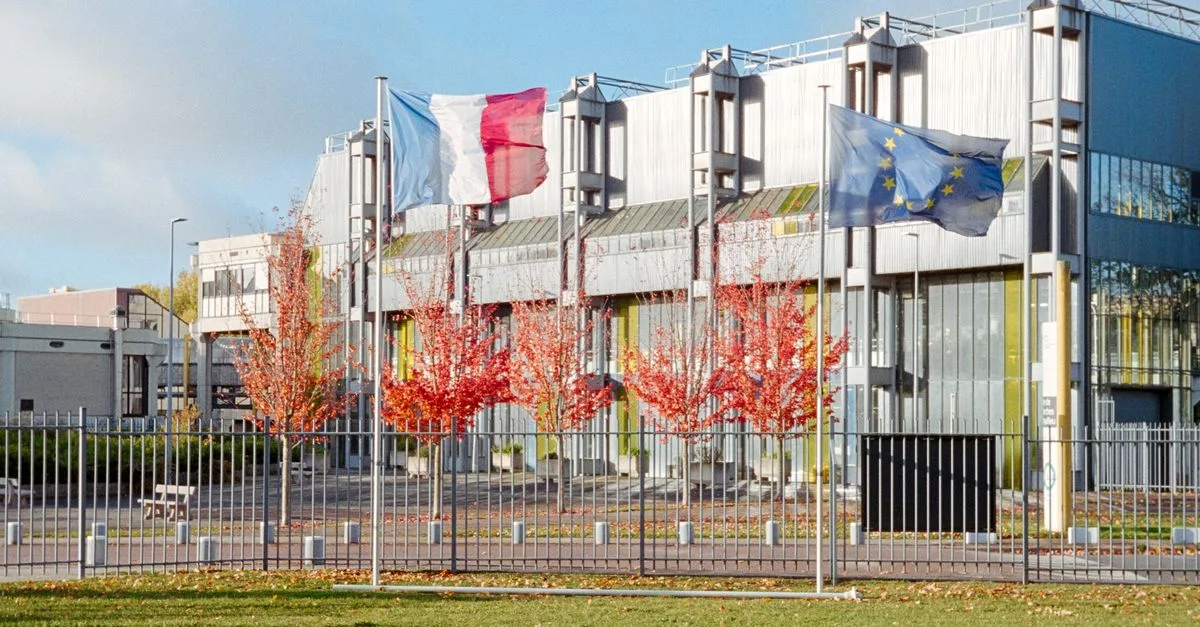 contactez l'autorité éducative de créteil pour obtenir des informations ou de l'aide concernant les établissements scolaires et les services éducatifs dans la région.