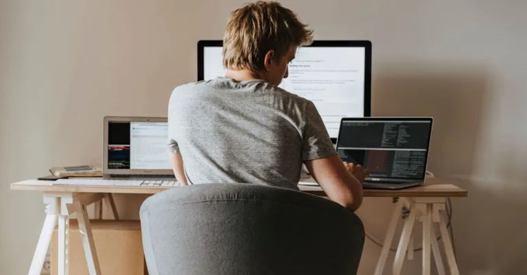 découvrez des astuces et outils pour améliorer votre productivité digitale et optimiser votre temps de travail grâce aux technologies numériques.