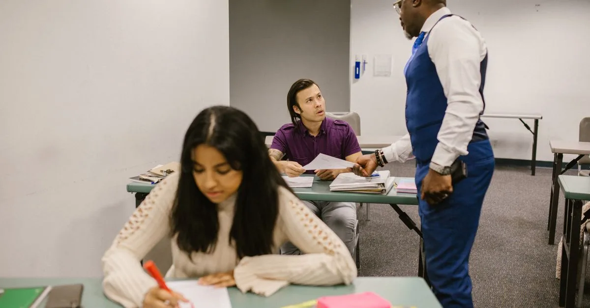 préparez efficacement votre examen de conseiller en éducation avec nos ressources et conseils experts pour réussir sereinement.