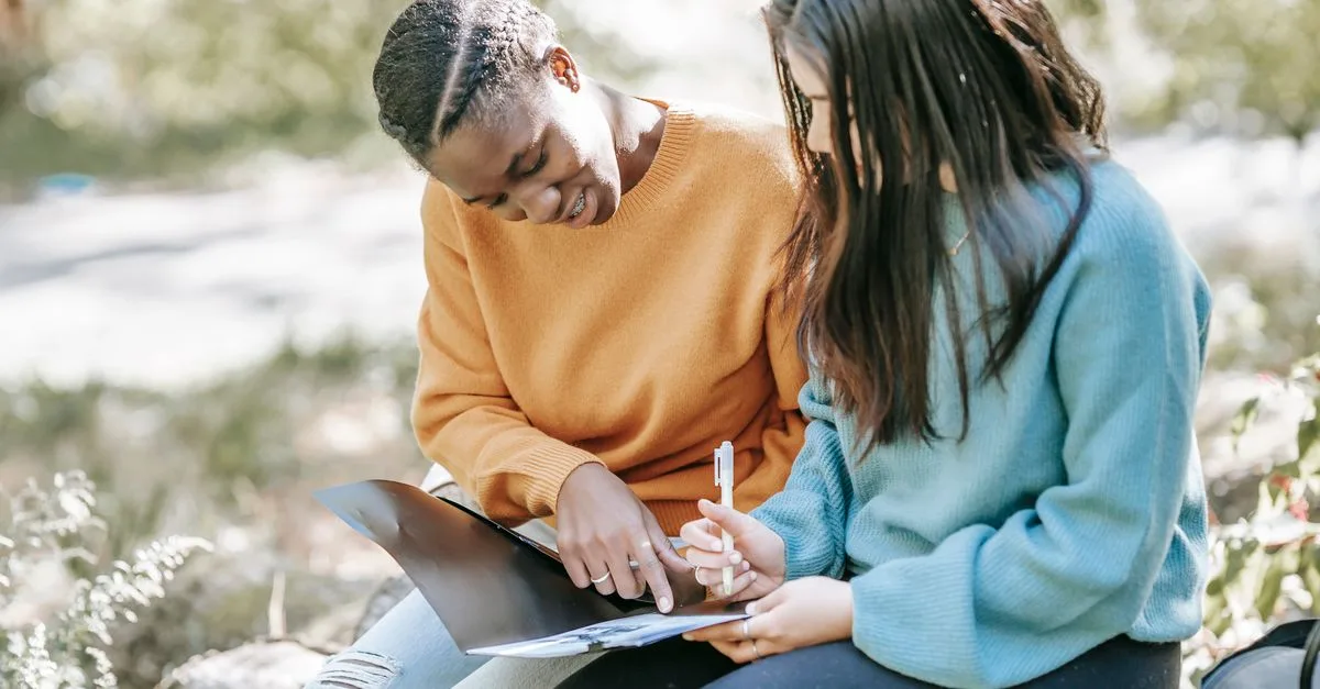 découvrez nos conseils et ressources pour bien préparer votre inscription au collège et réussir votre parcours académique dès le départ.